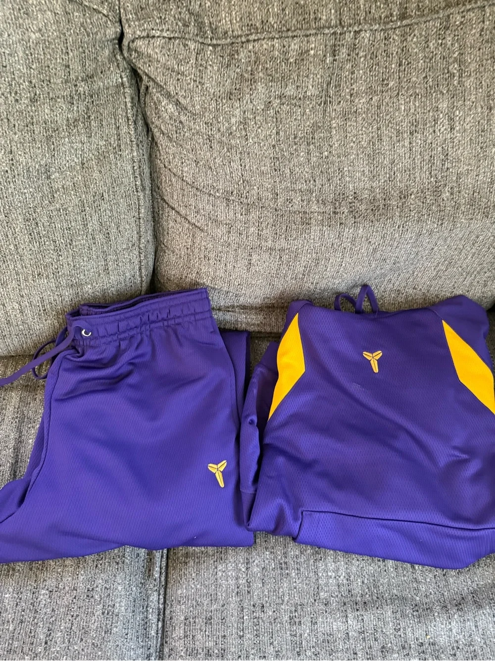 New Nike Kobe “black Mamba” Purple and Yellow Hoodie and Sweatpants Set Sz L